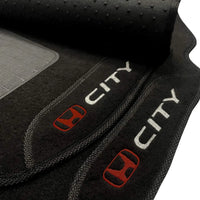 KIT TAPETES CARPETE PORTA MALAS + INTERNOS CITY HATCH 2022 A 2025